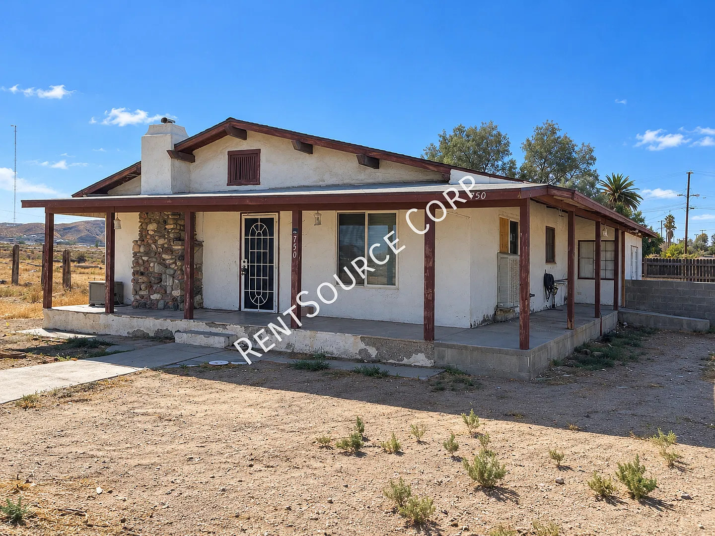 Barstow Rental Country-Style Living with Spacious Interiors — Photo 2