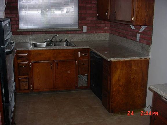 2nd image of 1352 Transite Ave