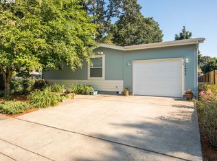 1624 Dotie Dr, Springfield, OR 97477