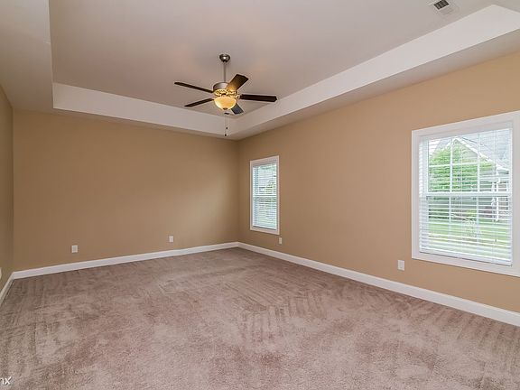 05-MasterBedroom