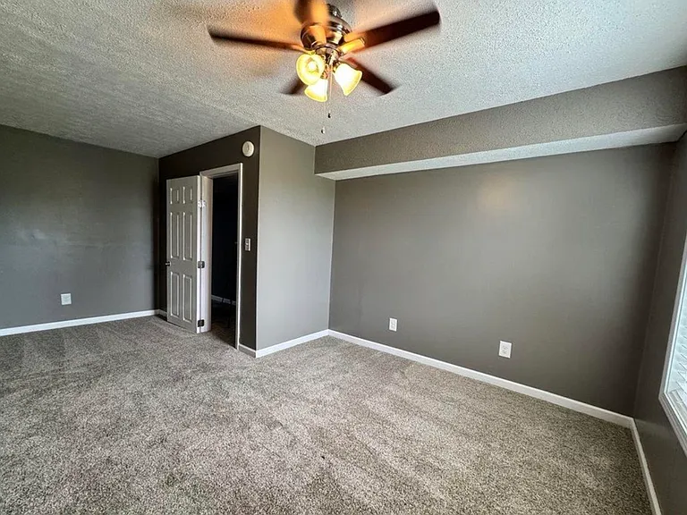 2026 Payneville Rd — Photo 8