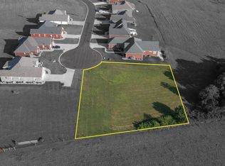 15 Royal View Dr, Lebanon, KY 40033