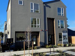 9223 C 25th Ave SW, Seattle, WA 98106