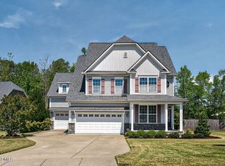 62 Cardona Ct, Fuquay Varina, NC 27526