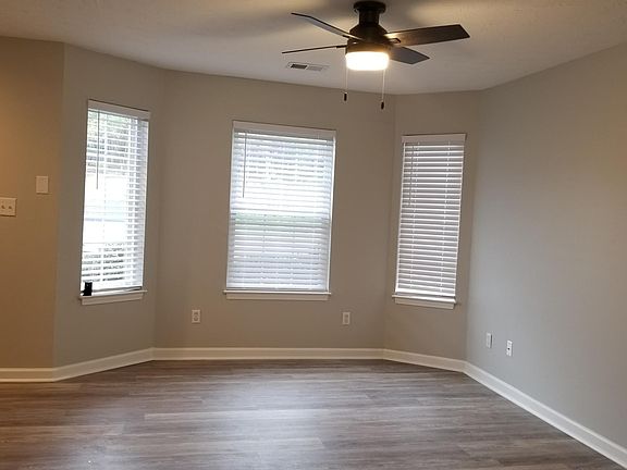 2nd image of 453 Dabney Dr