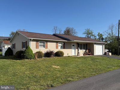 31 N Hummingbird St, Keyser, WV, 26726