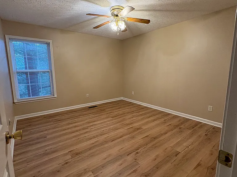 Back bedroom