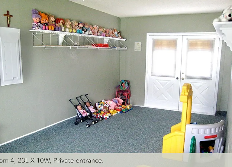 2406 High Hollow Dr — Photo 9