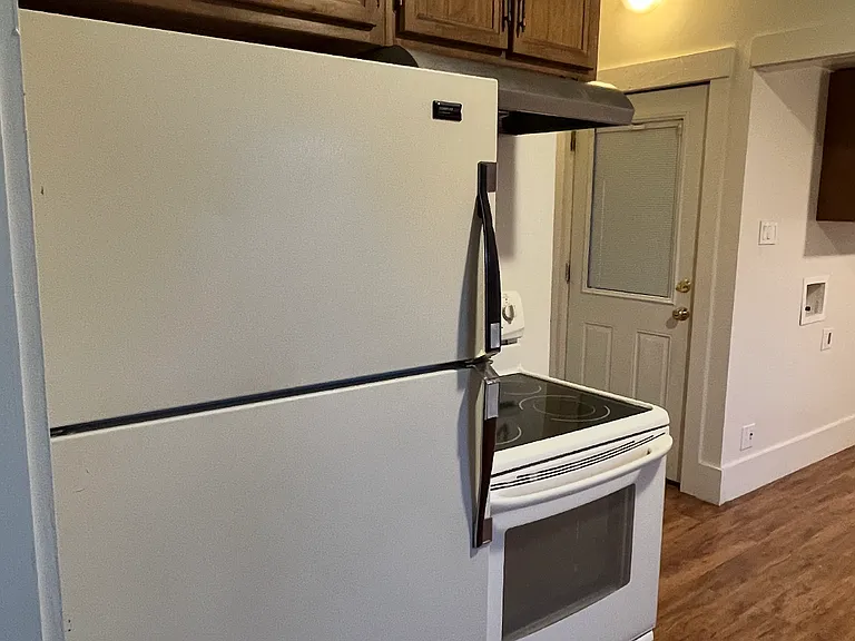 141 Avenue E — Photo 22