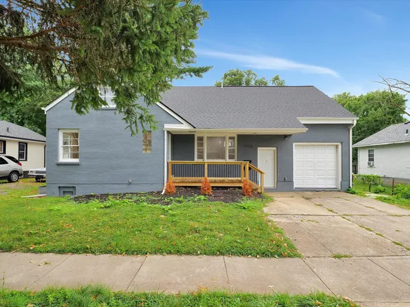 1113 W Hill St APT 1, Urbana, IL 61801