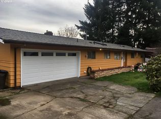 52346 SW 2nd St, Scappoose, OR 97056