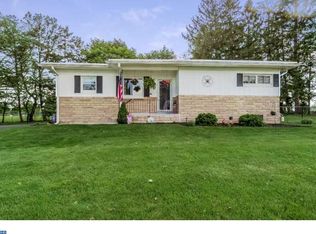 31 Dawes Ave, Ewing, NJ 08638
