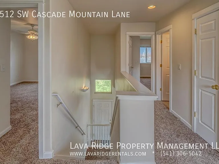 2512 SW Cascade Mountain Ln — Photo 6