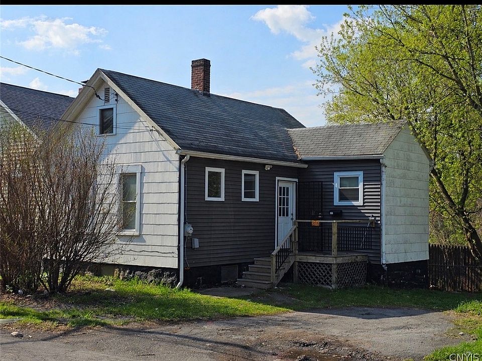 1st image of 315 Spring St