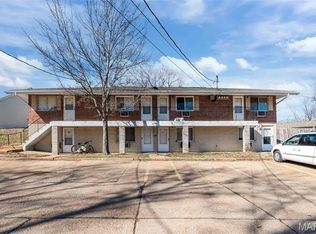 2408 Williams Creek Rd, High Ridge, MO 63049