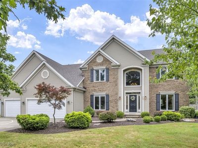 465 Longspur Rd, Highland Heights, OH, 44143