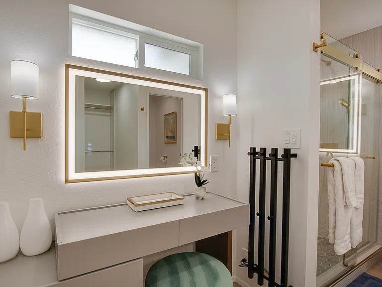 8143 La Jolla Scenic Dr N — Photo 23