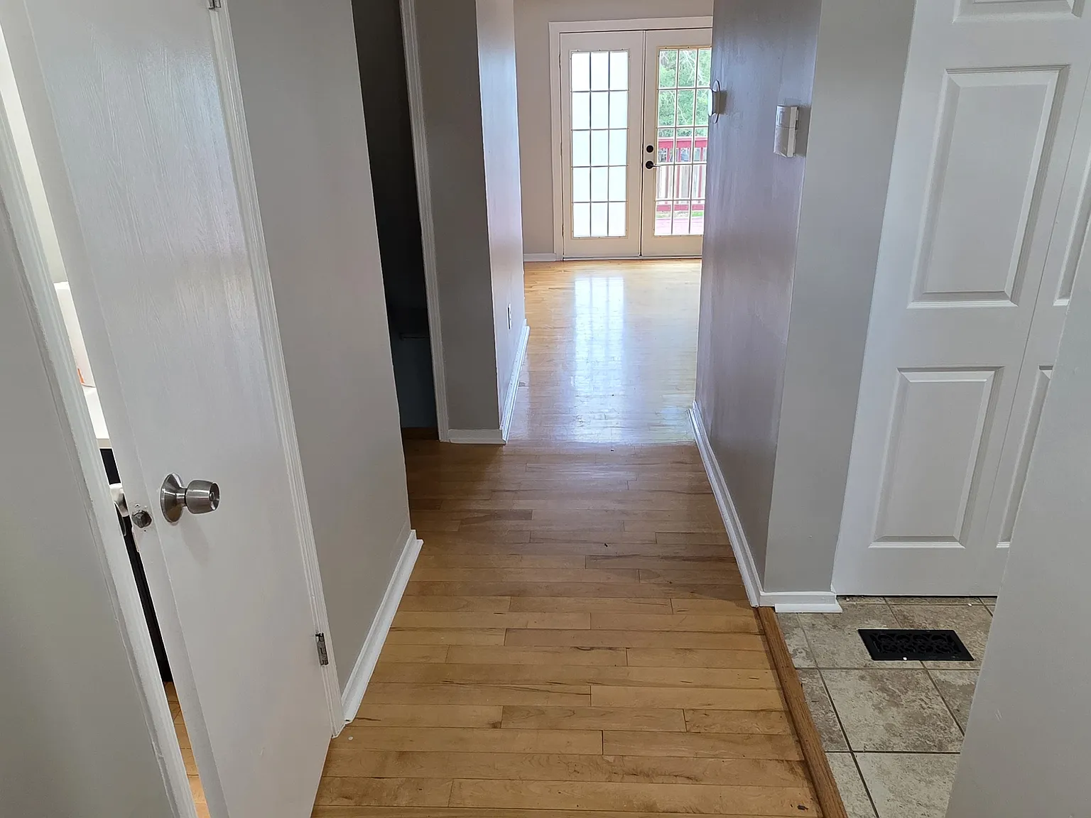 3 bed, 1540 sqft, $2,450 — Photo 2