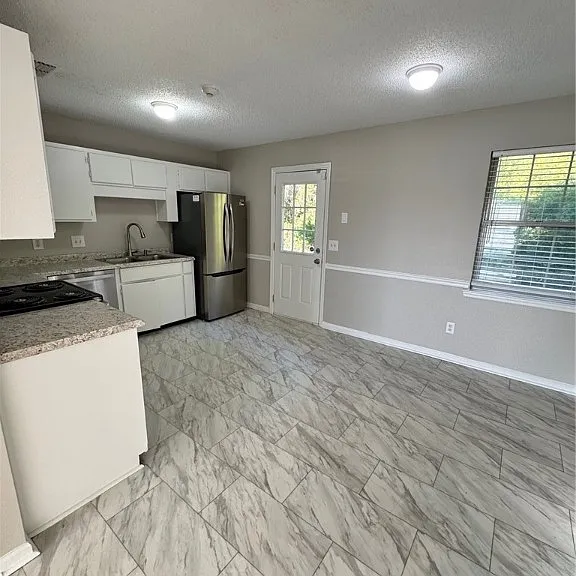1381 Coalition Cir — Photo 4