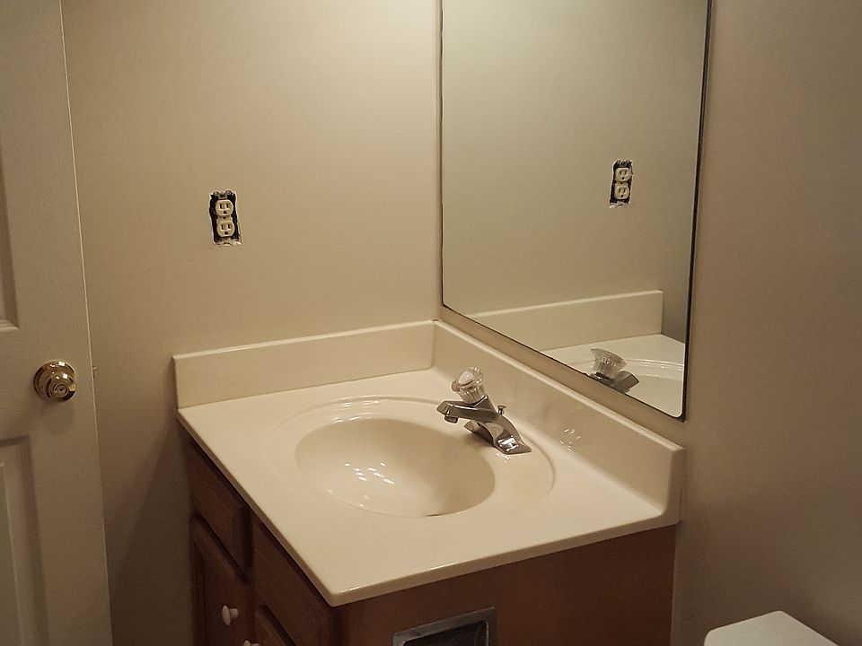 Bathroom recently painted.