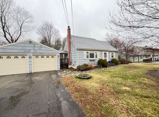 37 North Rd, East Granby, CT 06026