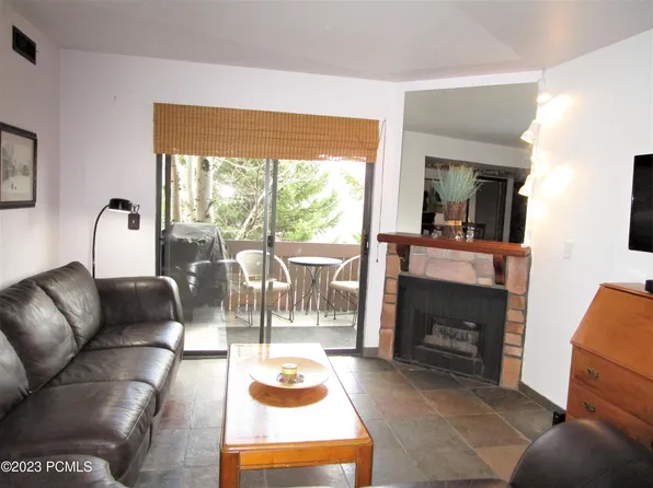 6851 N 2200 W APT 10D, Park City, UT 84098