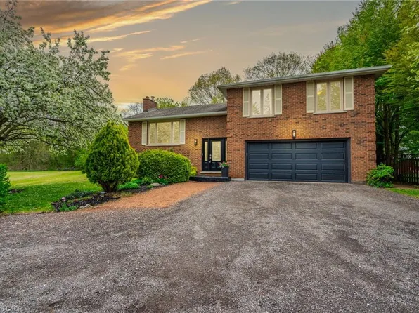 152 Concession 7 Rd E, West Lincoln, ON L0R 2A0