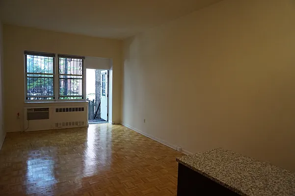 Rented by ALTER REALTY CO INC | media 15