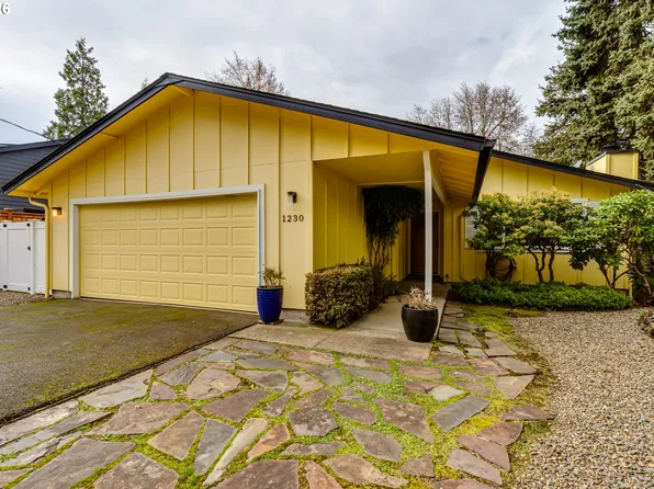 1230 Debrick Rd, Eugene, OR 97401