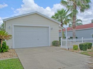 1705 Rosales Rd, The Villages, FL 32162