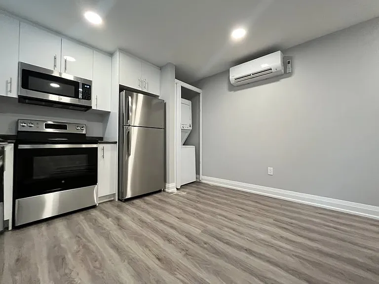 146 Bartlett Ave #3G1-C — Photo 4