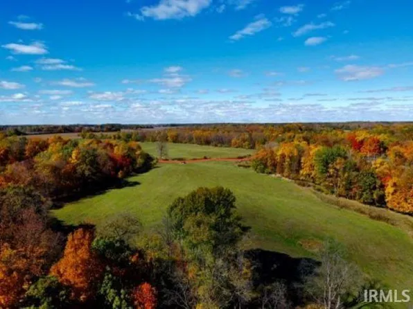 12562 N Meridian Rd, Burnettsville, IN 47926