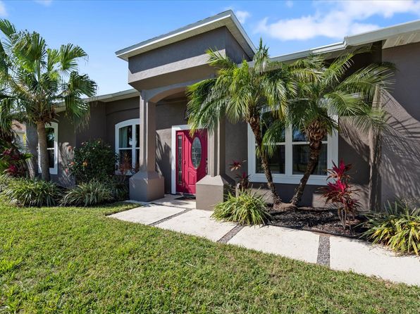 3062 Nina Ct