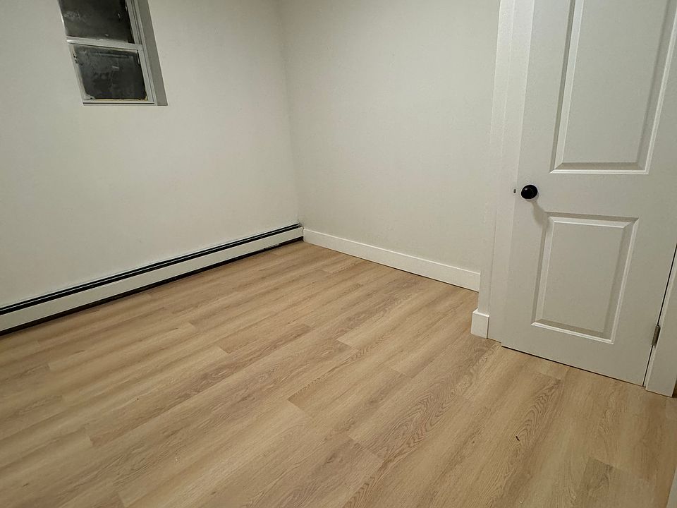1st image of 507 Van Sicklen St #1