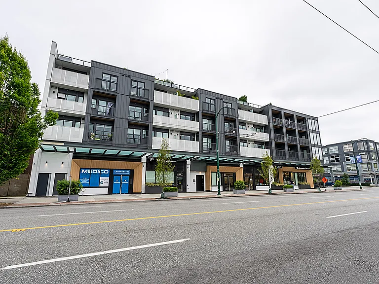 2520 Guelph St #215 — Photo 40