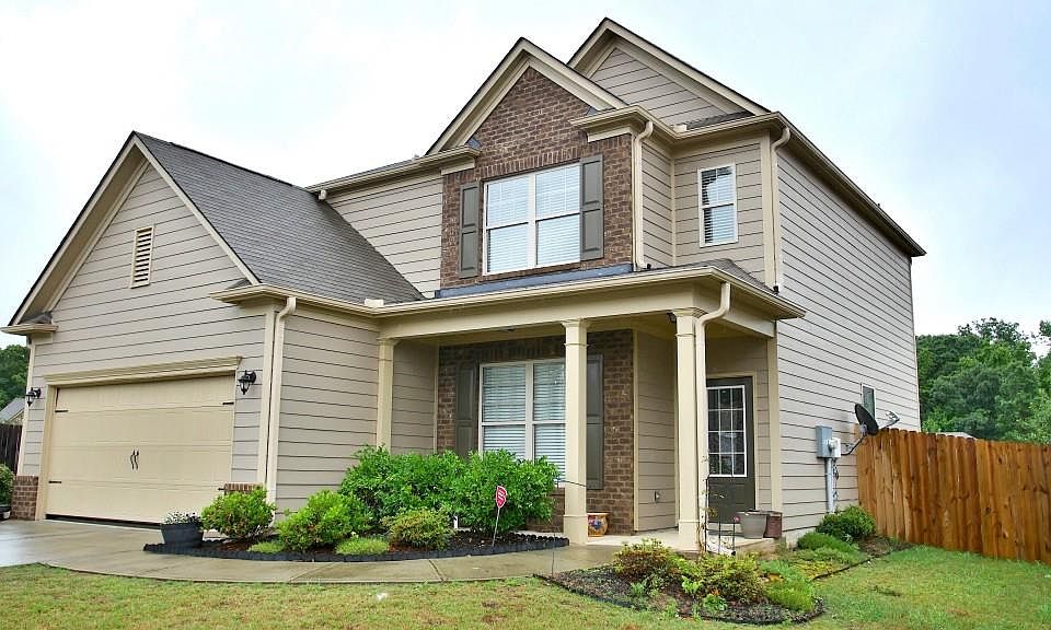 1st image of 307 Collingsworth Trce