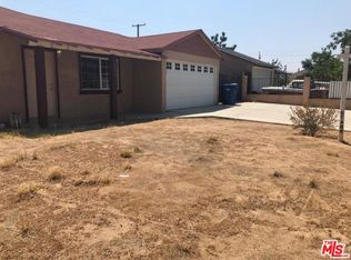 208 Pictorial St, Palmdale, CA 93550