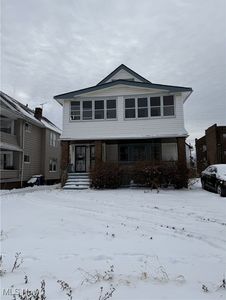 872 Paxton Rd, Cleveland, OH, 44108