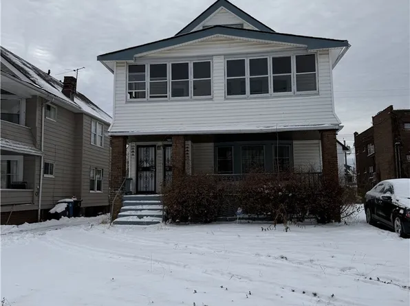 872 Paxton Rd, Cleveland, OH 44108