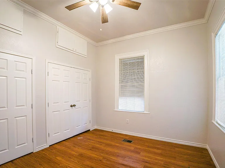 1412 Postoffice #A — Photo 10