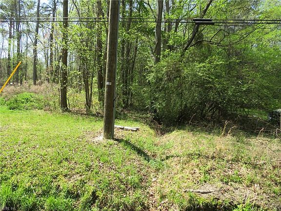 5th image of 2716 Seven Eleven Rd