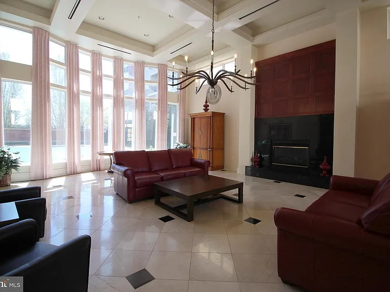 2791 Centerboro Dr #274 — Photo 3