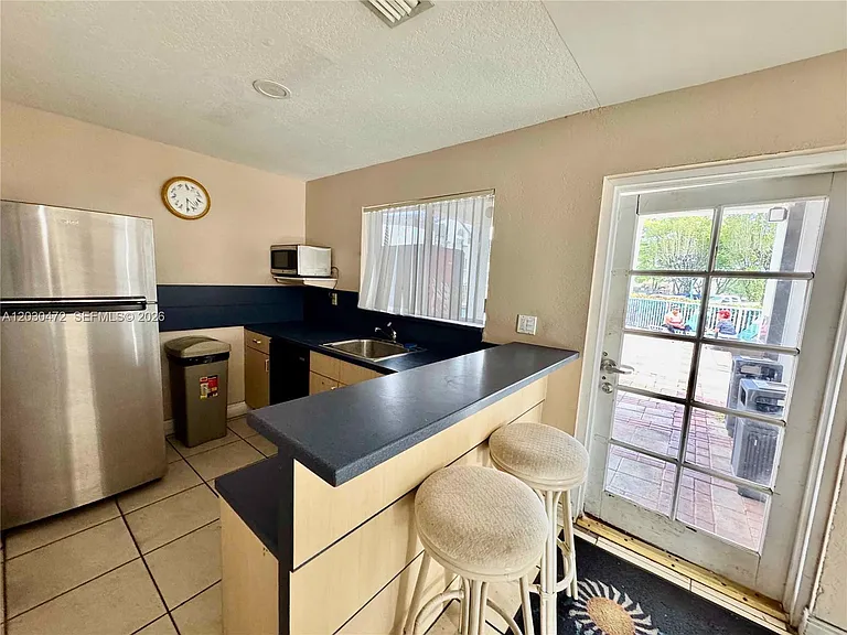 9711 Fontainebleau Blvd #D203 — Photo 37