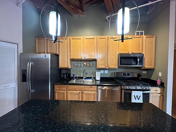 2nd image of 360 W Illinois St APT 302