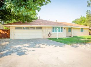 707 Mission Arch Dr, Roswell, NM 88201