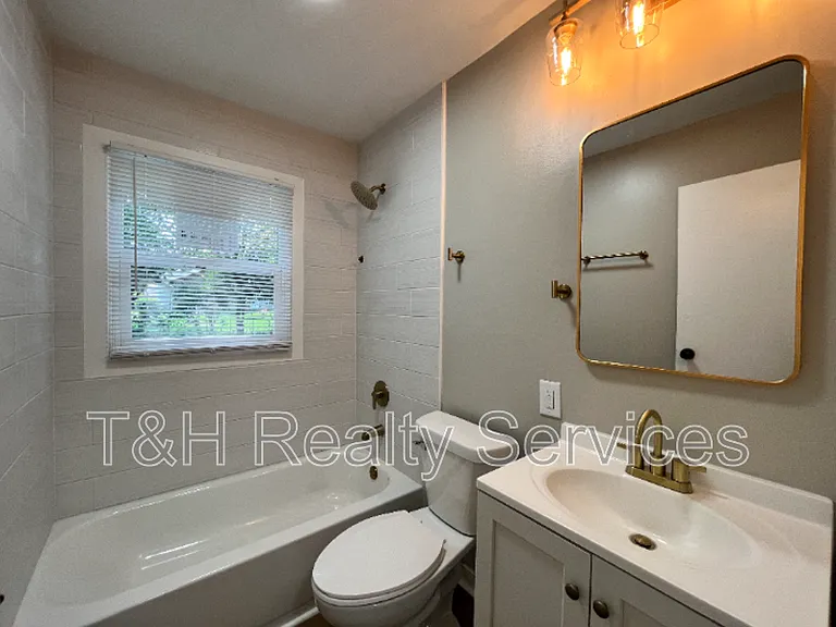 7845 Bonita Ct — Photo 6