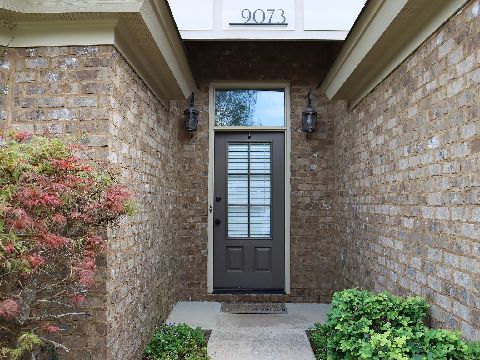 3 bed, 1546 sqft, $2,350 — Photo 2