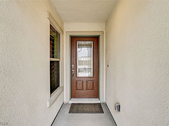 5th image of 3752 Citrus Heights Ave