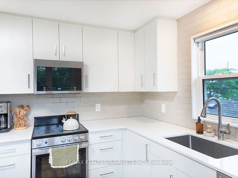 209 Pelham Rd #3 — Photo 4