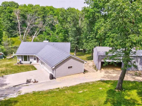 70 Fairidge Cir, Lisbon, IA 52253